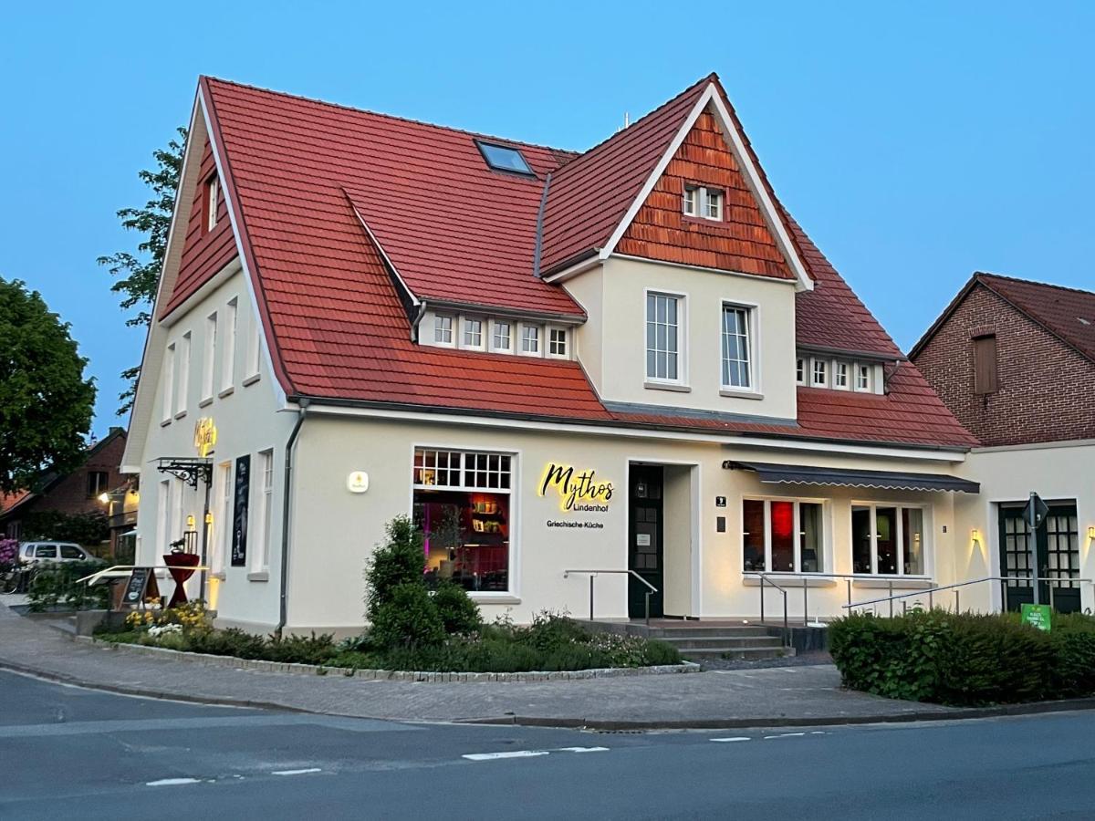 Luxus Lindenhof Apartments Zetel エクステリア 写真