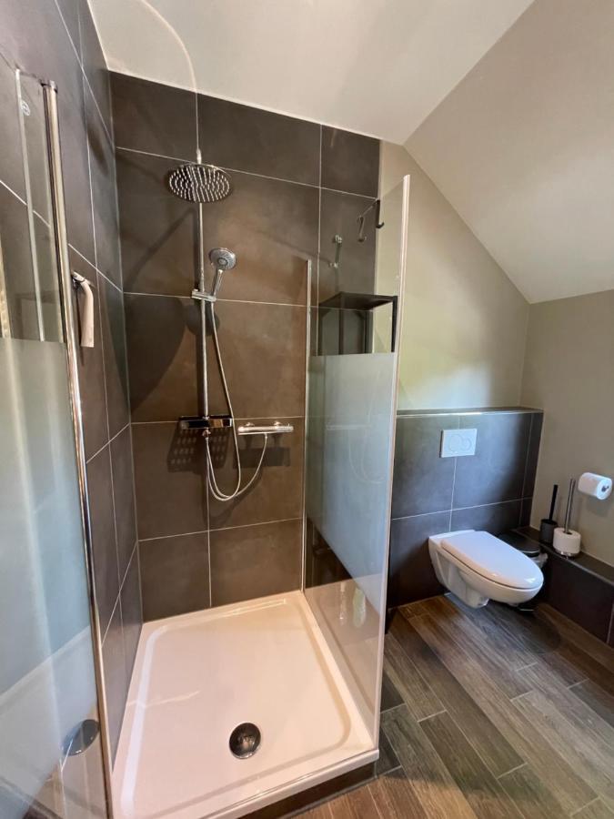 Luxus Lindenhof Apartments Zetel エクステリア 写真